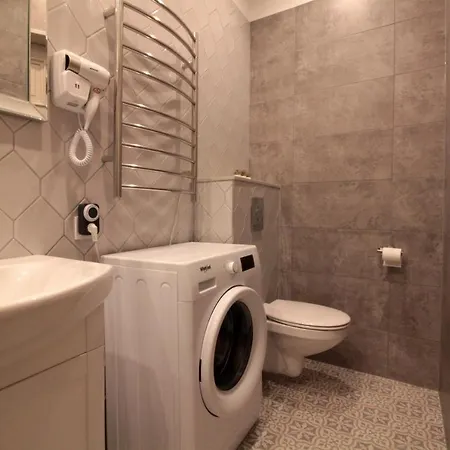 Vintage 1br In Quiet Center Of Apartman Riga